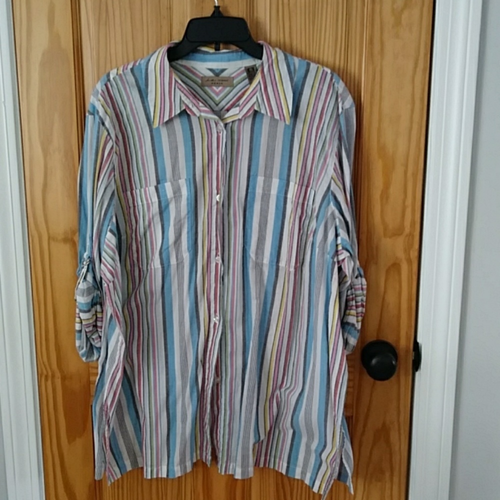 Cotton hi/lo sleeve blouse